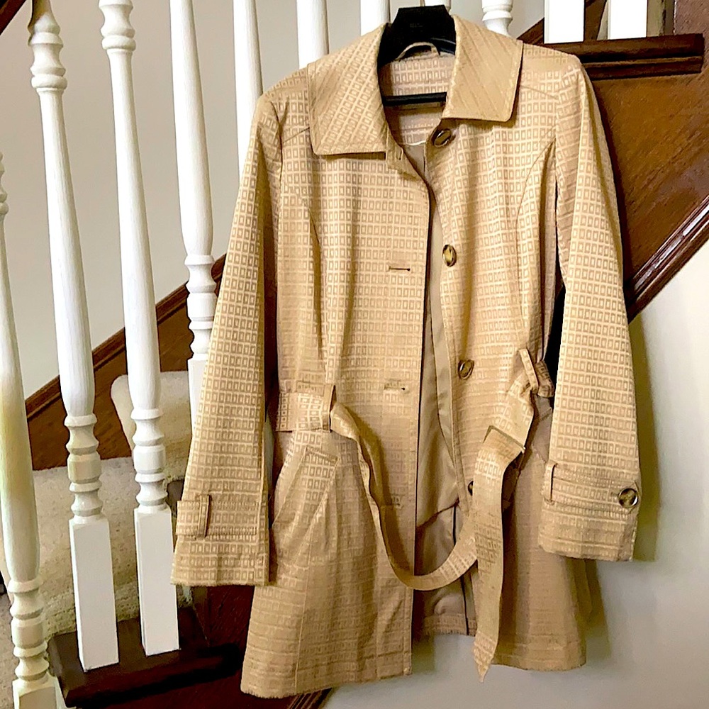 Johnston & Murphy Women’s Trench Coat